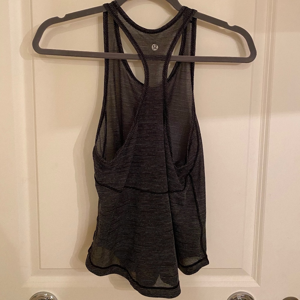 Workout Top - Picture 2 of 2